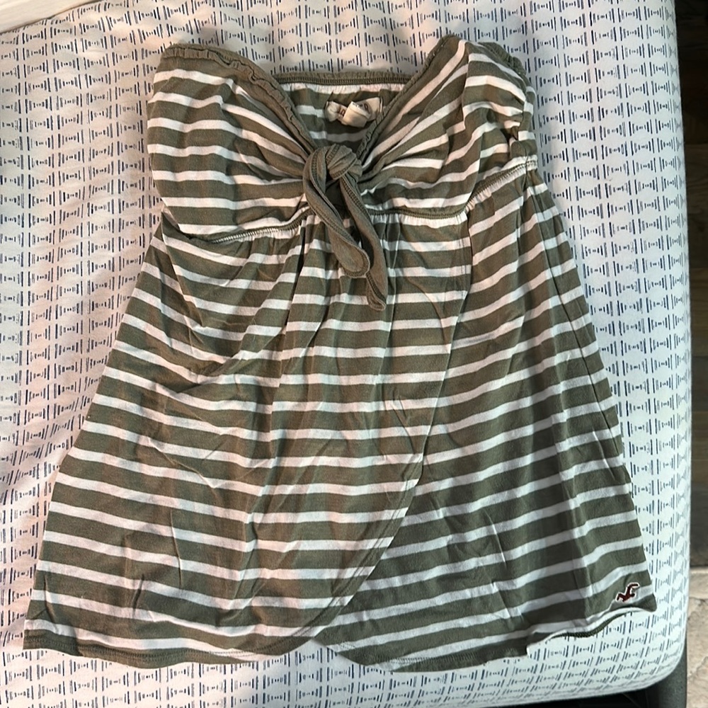 Strapless striped hollister top